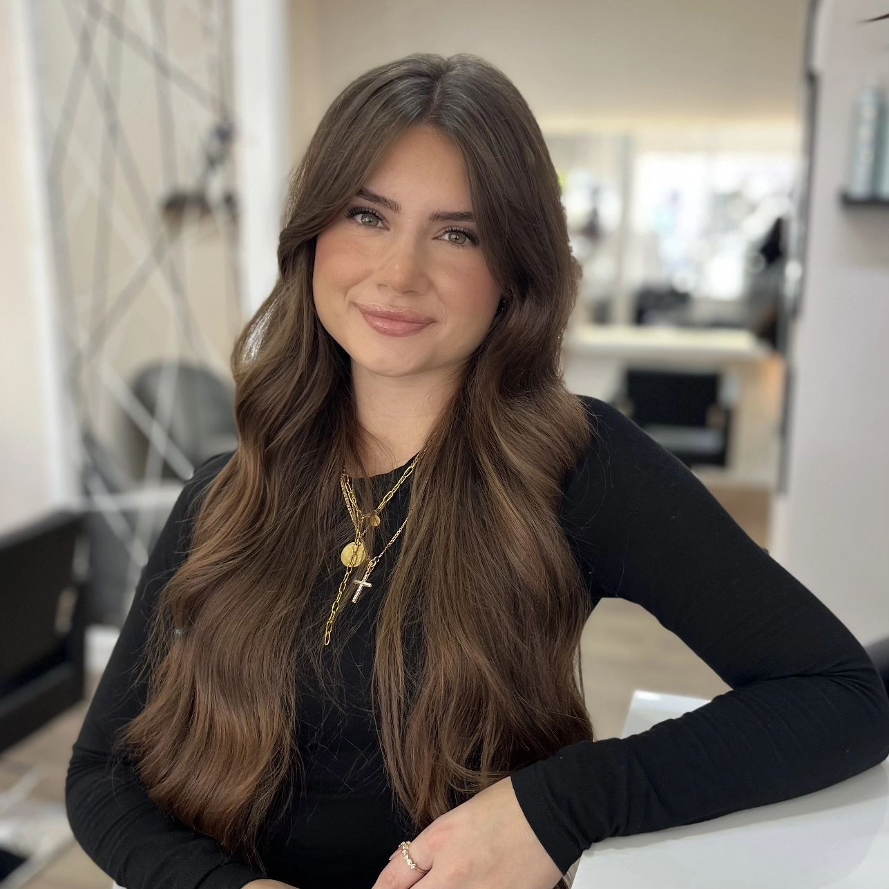 Alicia Bisanzio Pereira, Balayage, Haarpflege, Haarverlängerung, Friseur Gutschein